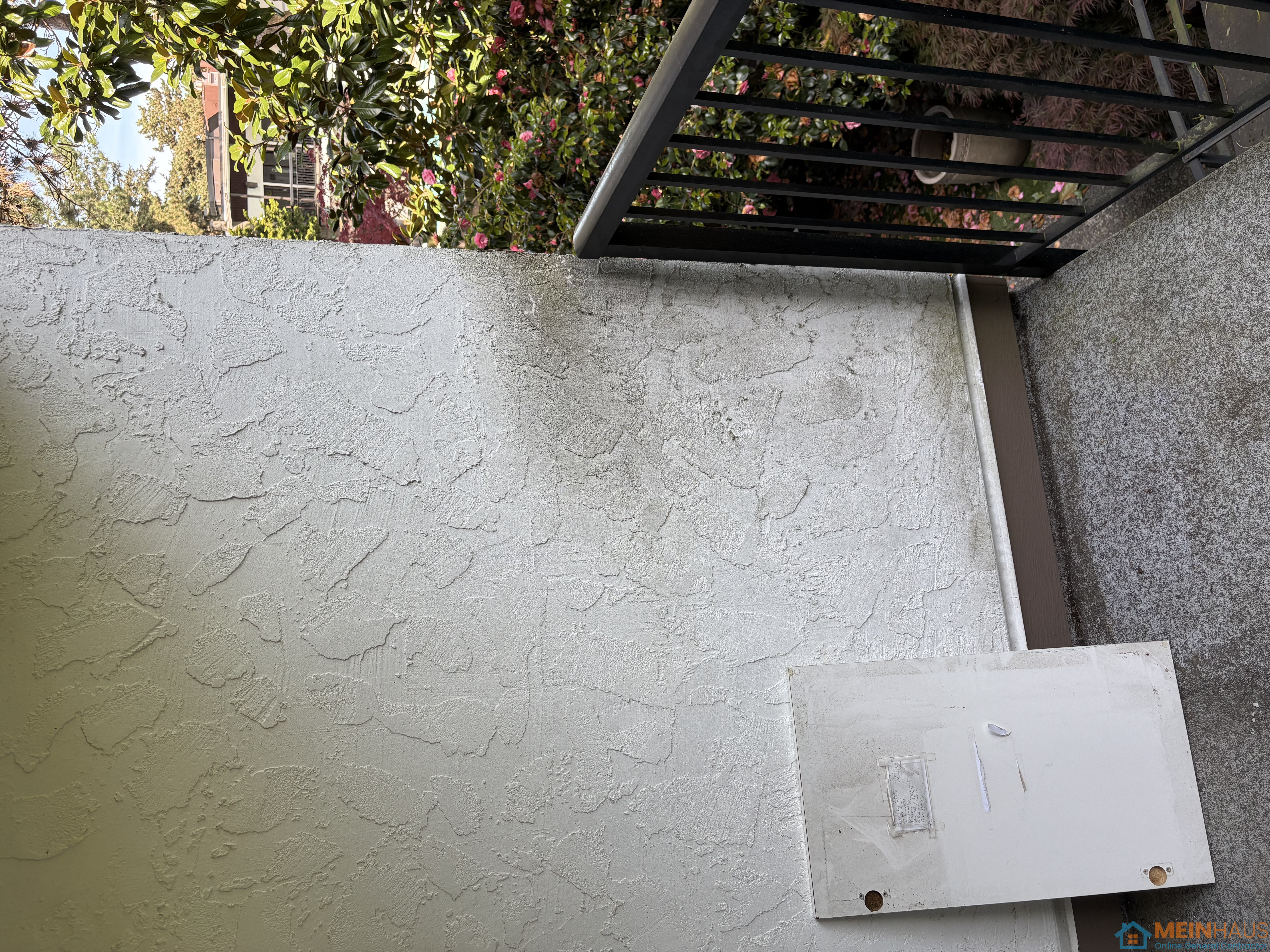Surrey, British Columbia Cleaning - Before | MeinHaus